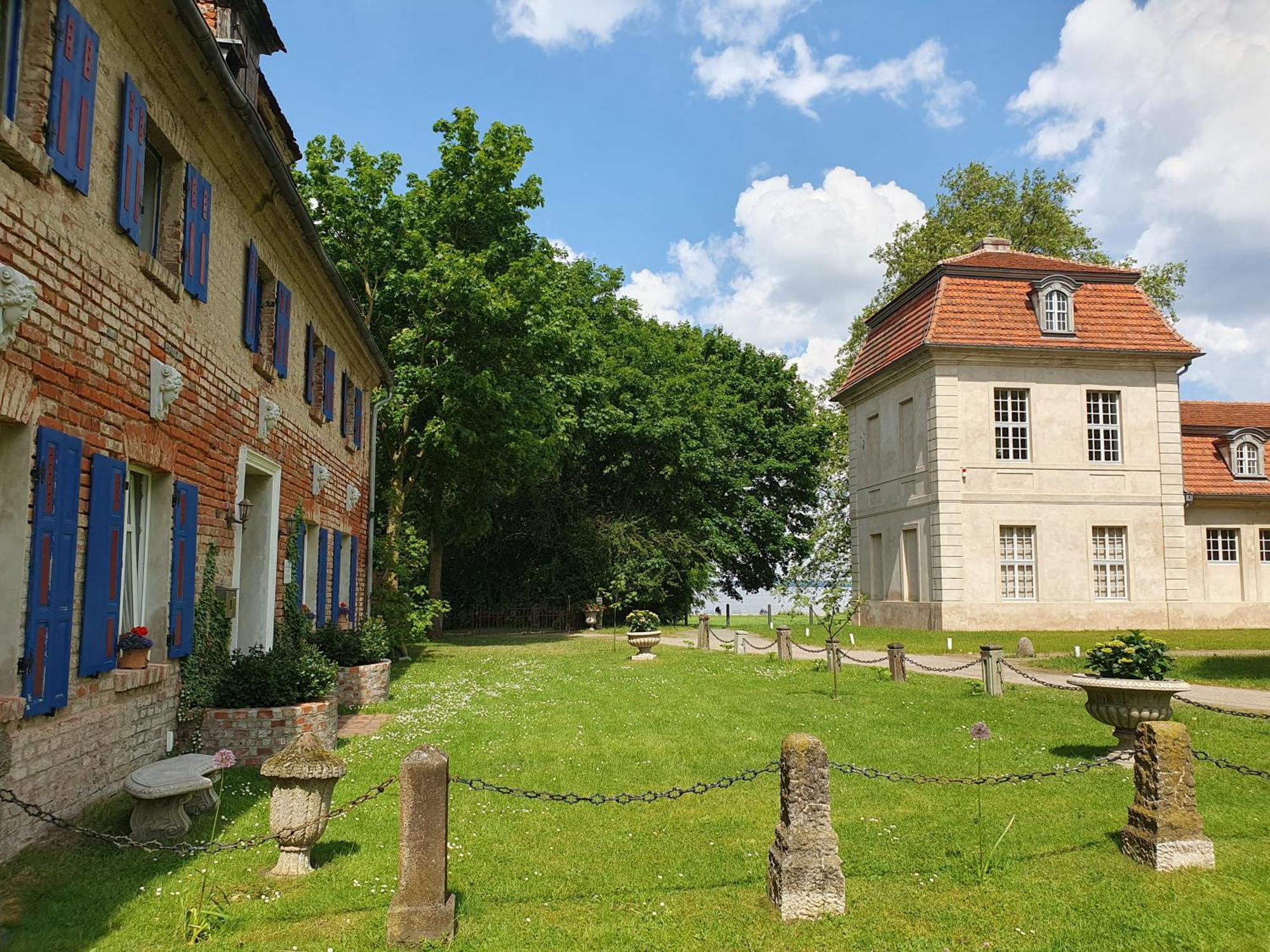 Gesindehaus Am Schloss Kummerower Kummerow (Mecklenburgische Seenplatte)